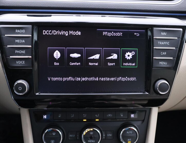 Škoda Superb Liftback 2,0 l 110 kw