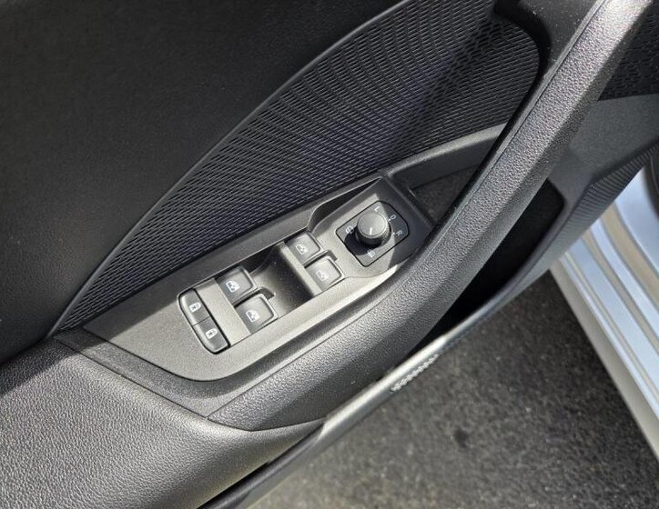 Škoda Octavia Kombi 2,0 l 85 kw