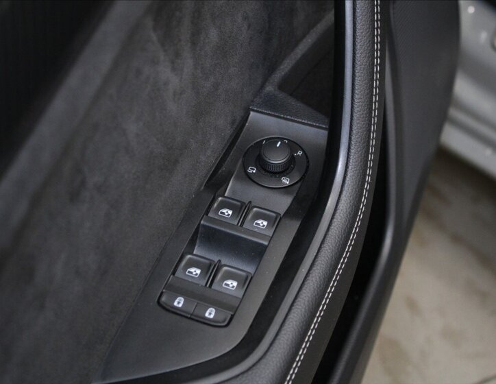 Škoda Superb Kombi 2,0 l 147 kw