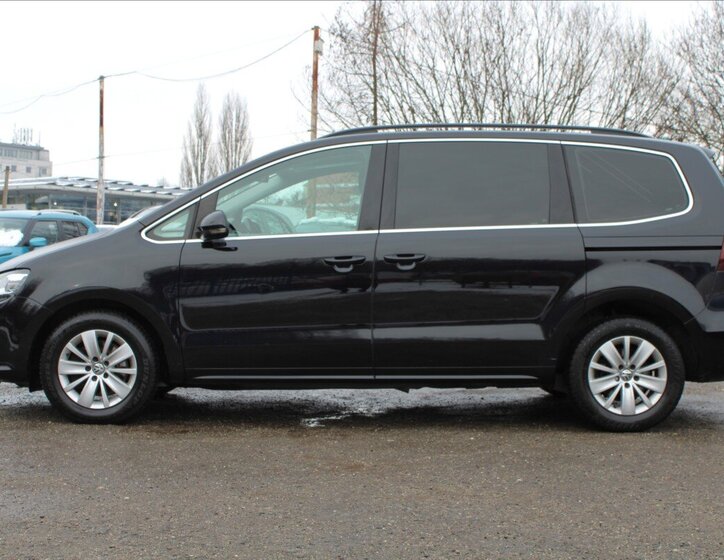 Volkswagen Sharan MPV 2,0 l 110 kw
