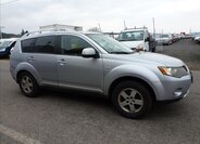 Mitsubishi Outlander SUV / Terénní 2,0 l 103 kw