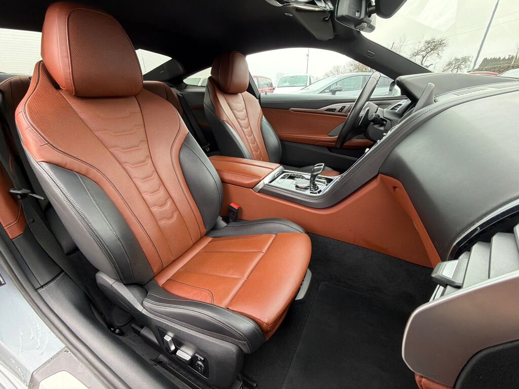 BMW Řada 8 Kupé 4,4 l 390 kw