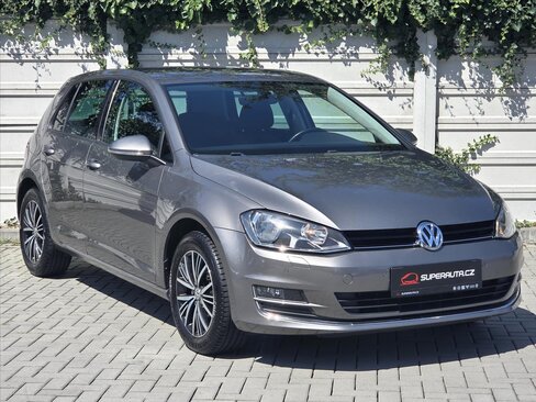 Volkswagen Golf Hatchback 1,2 l 63 kw