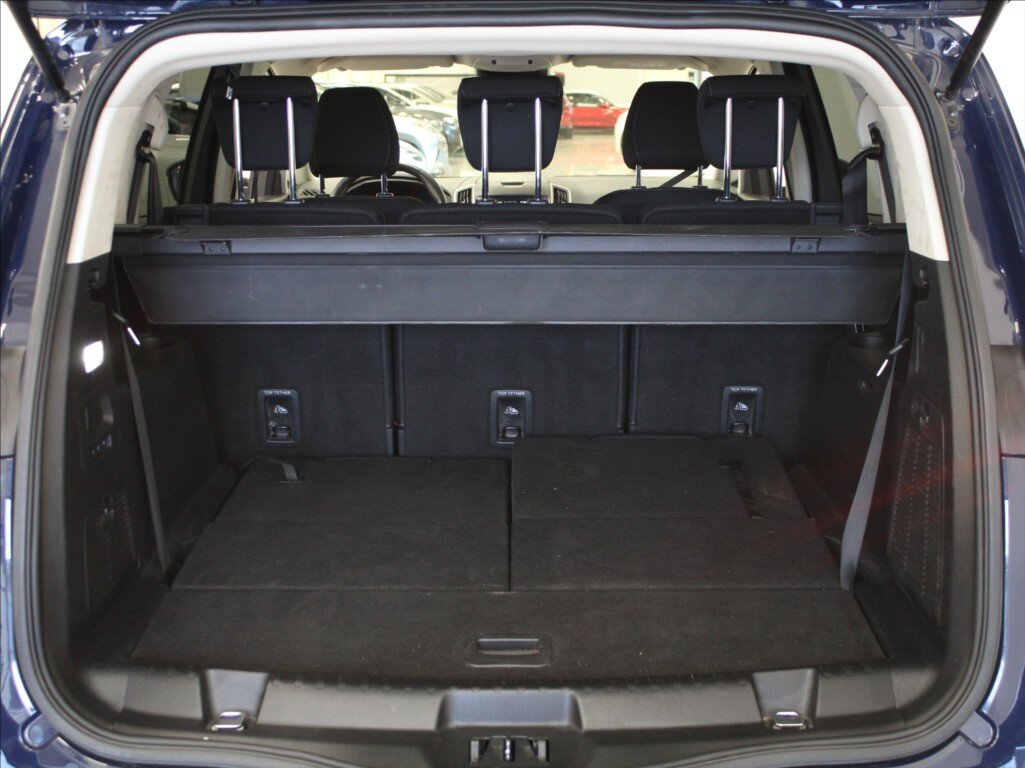 Ford S-MAX MPV 1,5 l 121 kw