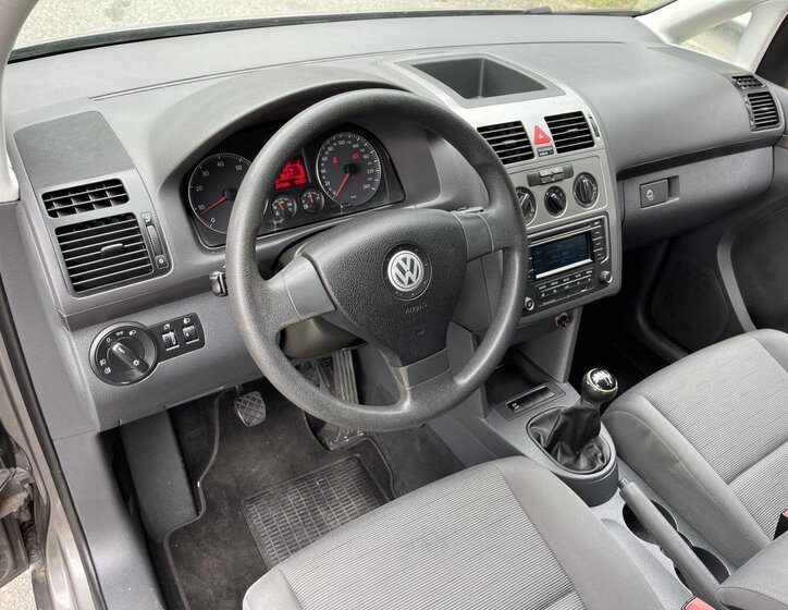 Volkswagen Touran MPV 2,0 l 80 kw