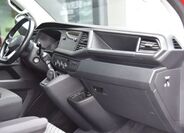 Volkswagen Multivan 16