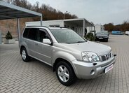 Nissan X-Trail SUV / Terénní 2,5 l 121 kw
