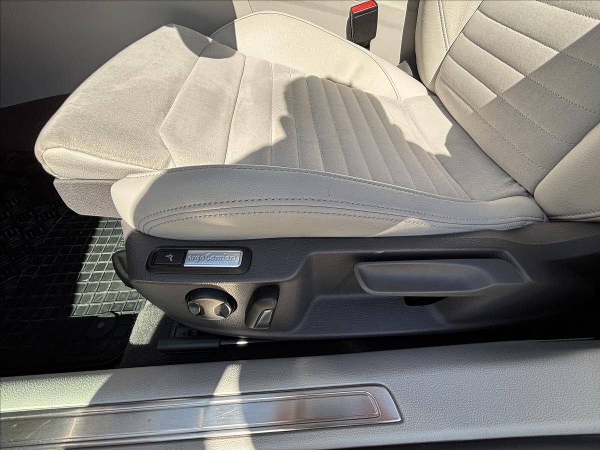 Volkswagen Passat Kombi 2,0 l 147 kw