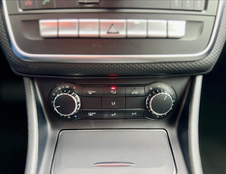 Mercedes-Benz Třídy A Hatchback 1,5 l 80 kw