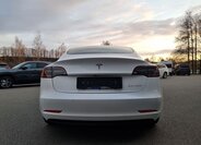 Tesla Model 3 Sedan / Limuzína 0,0 355 kw