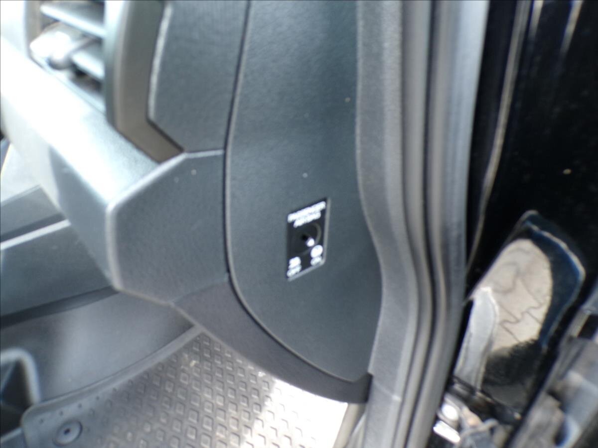 Volkswagen Caddy Kombi 2,0 l 75 kw