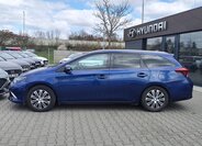 Toyota Auris Kombi 1,6 l 82 kw