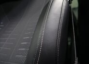 Peugeot 3008 SUV / Terénní 1,2 l 100 kw