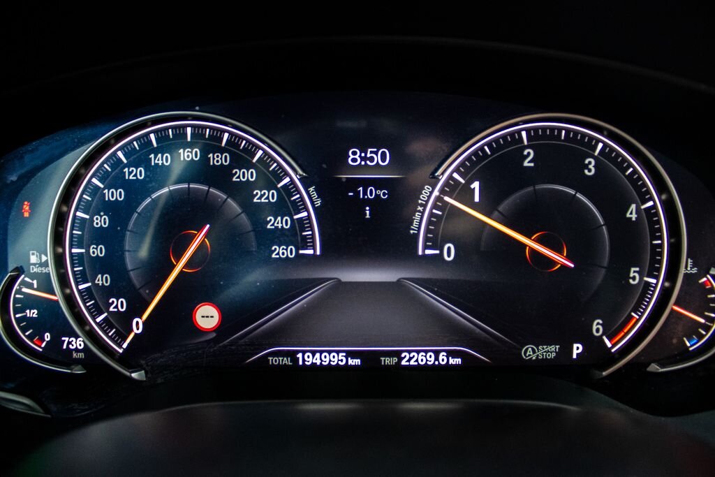 BMW Řada 5 Kombi 3,0 l 195 kw