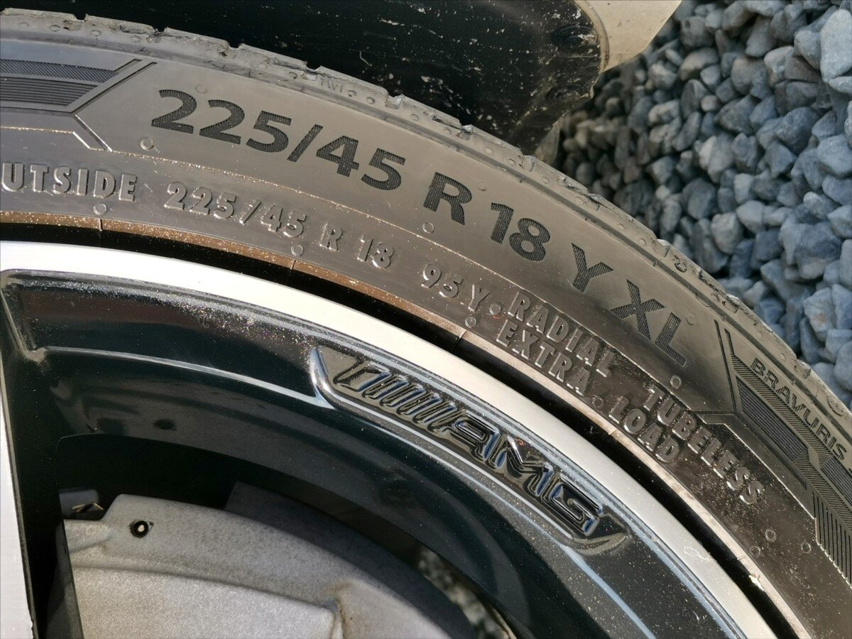 Mercedes-Benz Třídy C Kabriolet 2,0 l 180 kw