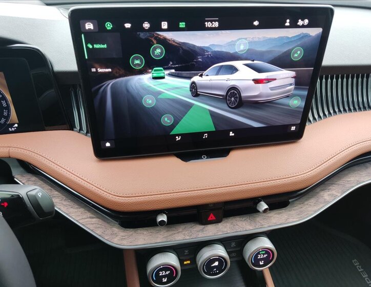 Škoda Superb Liftback 2,0 l 142 kw