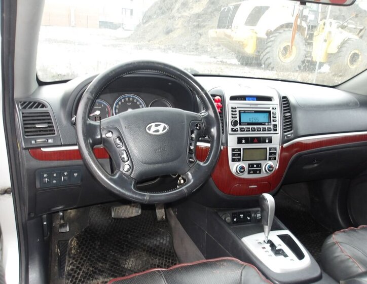 Hyundai Santa Fe SUV 2,2 l 114 kw
