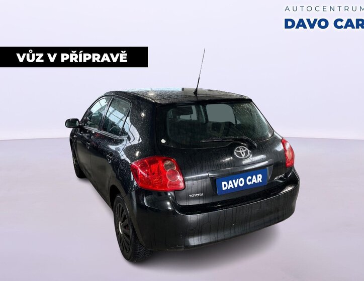 Toyota Auris Hatchback 1,3 l 74 kw