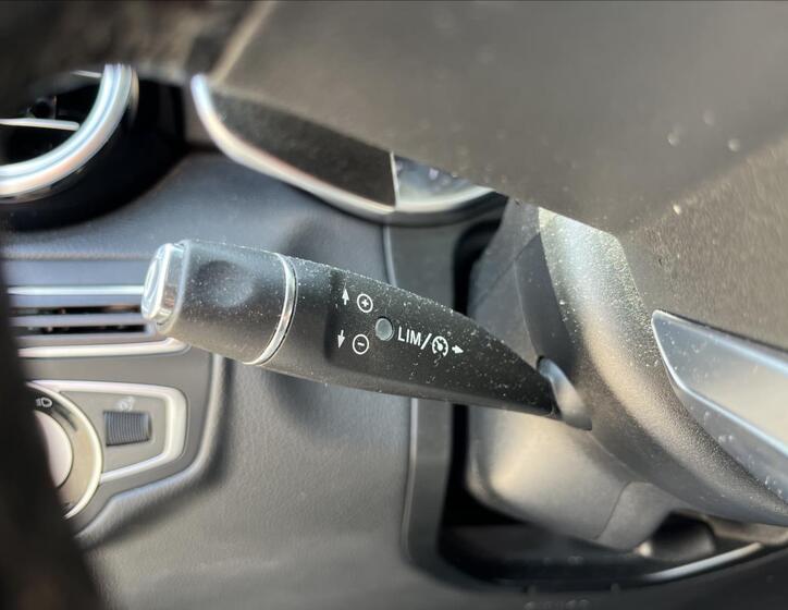 Mercedes-Benz GLC 29