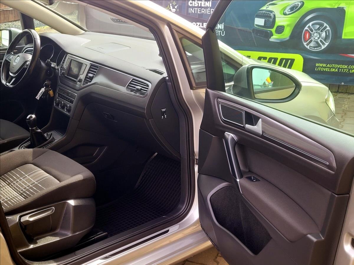 Volkswagen Golf Sportsvan MPV 1,2 l 81 kw