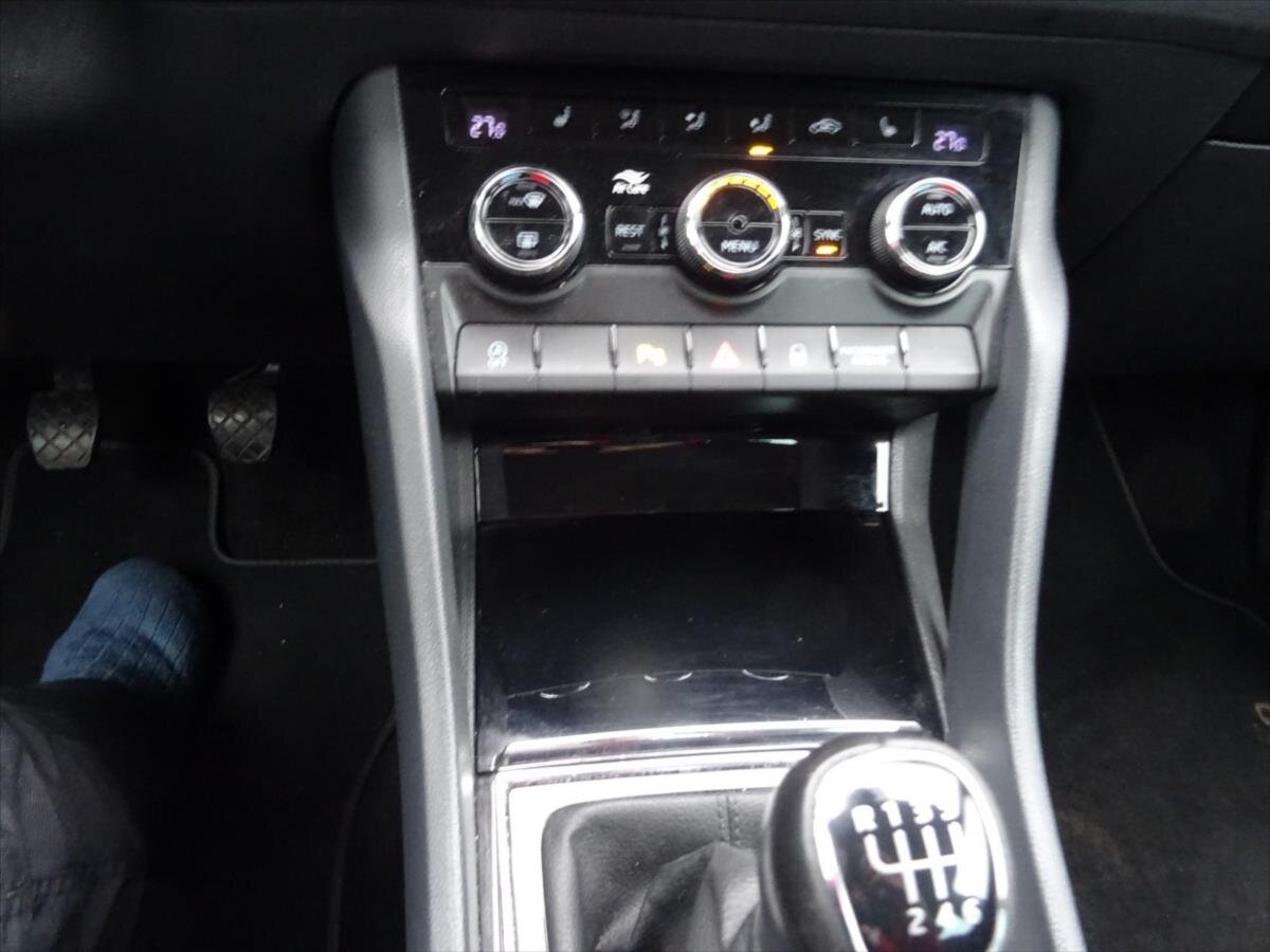 Škoda Kodiaq SUV / Terénní 1,5 l 110 kw