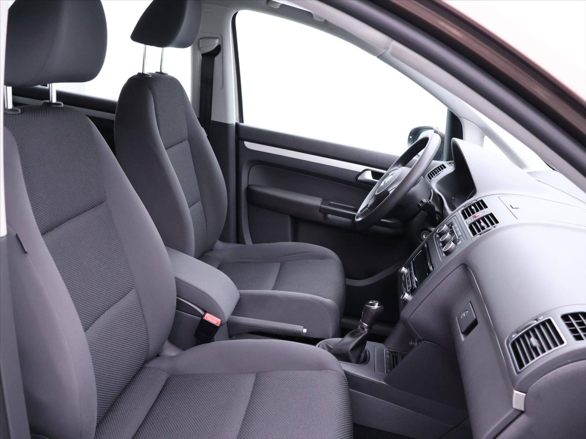 Volkswagen Touran MPV 1,6 l 77 kw