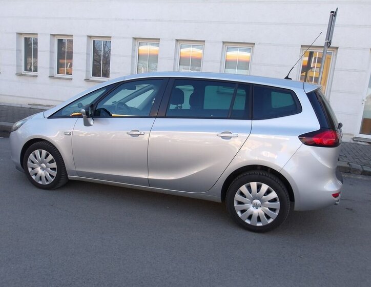 Opel Zafira Kombi 2,0 l 125 kw