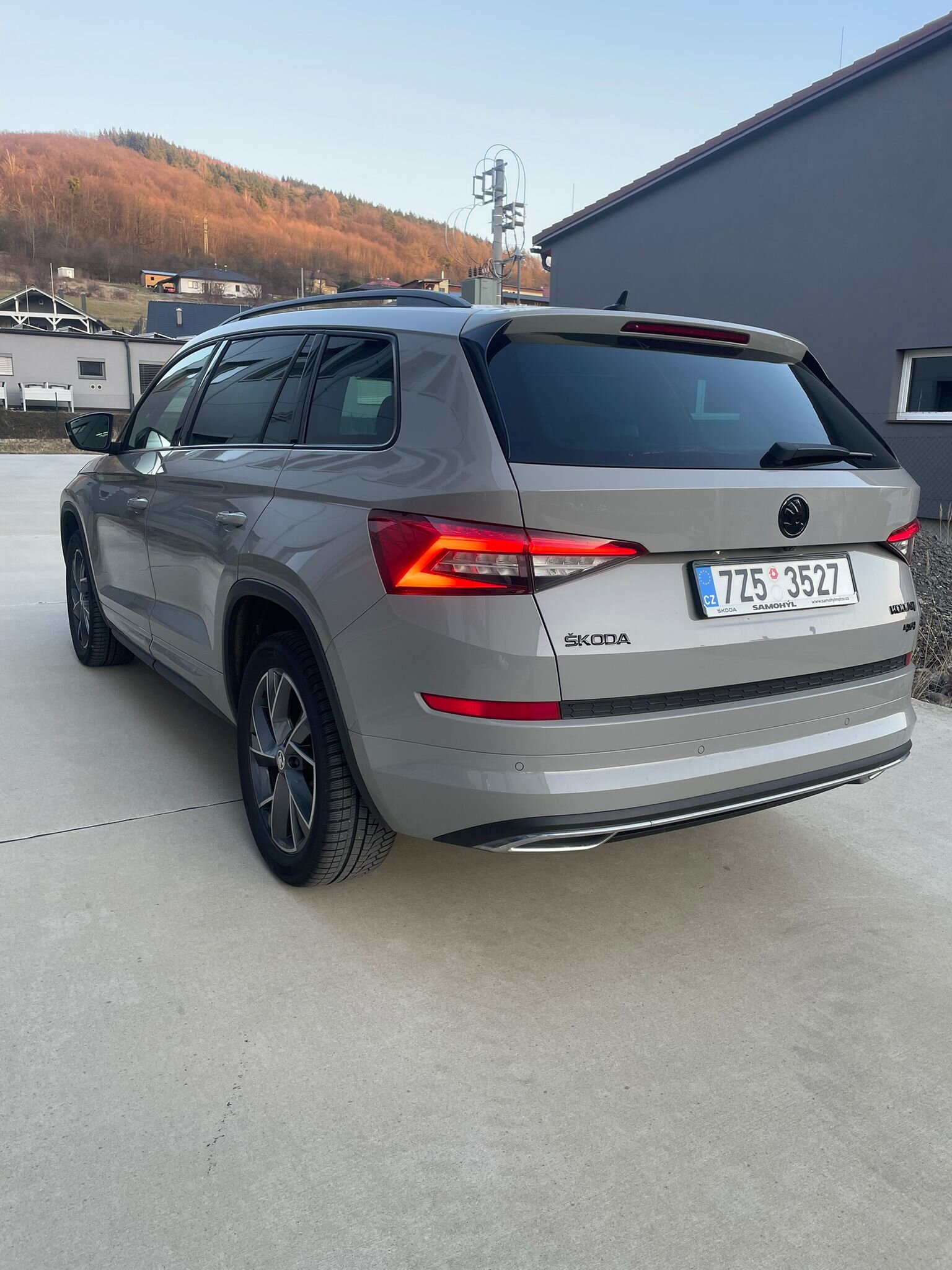 Škoda Kodiaq SUV / Terénní 2,0 l 140 kw