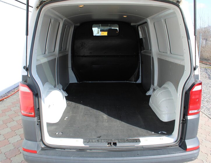 Volkswagen Transporter Užitková 2,0 l 110 kw