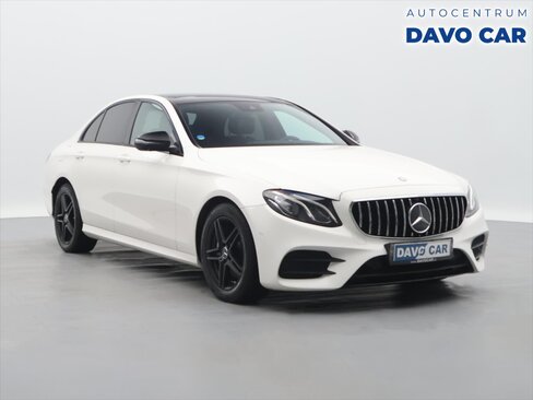 Mercedes-Benz Třídy E Sedan / Limuzína 2,0 l 143 kw