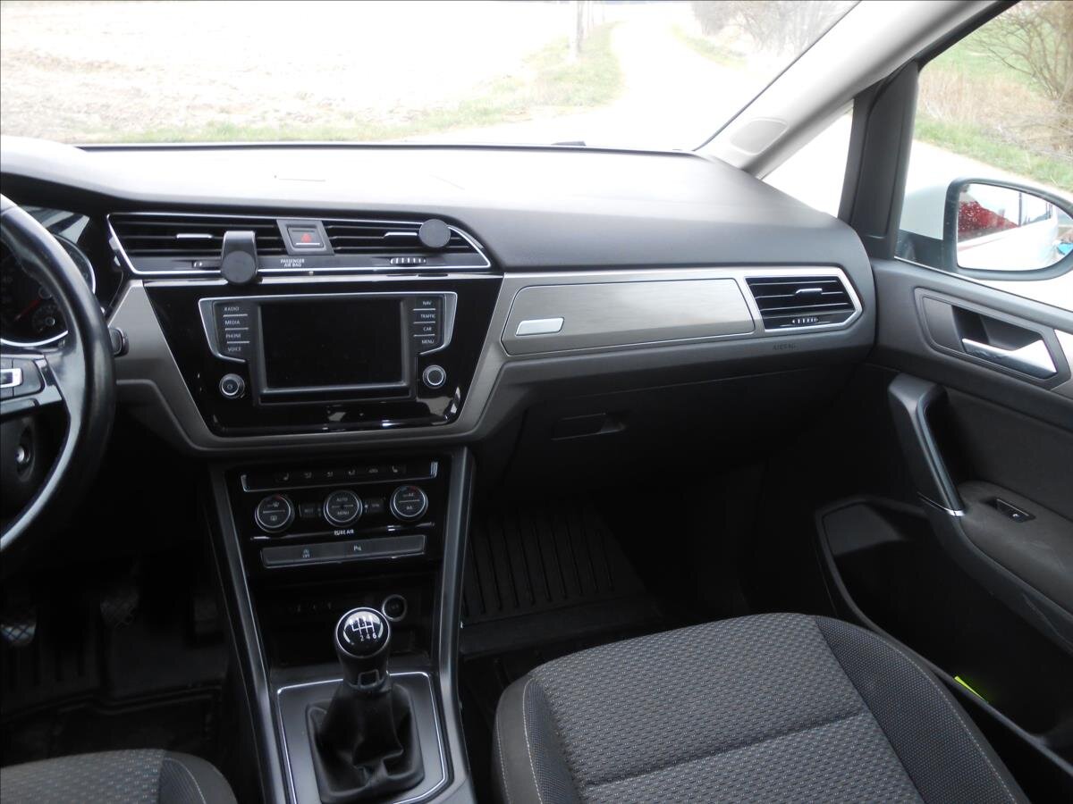 Volkswagen Touran Kombi 2,0 l 110 kw