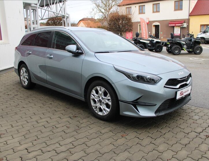 KIA Ceed Kombi 1,5 l 117 kw