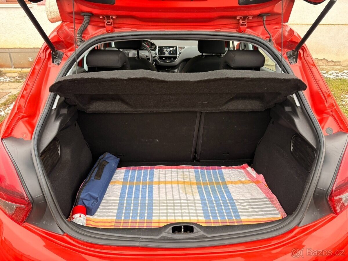 Peugeot 208 Liftback 0,0 60 kw