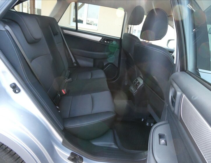 Subaru Outback Kombi 2,5 l 129 kw