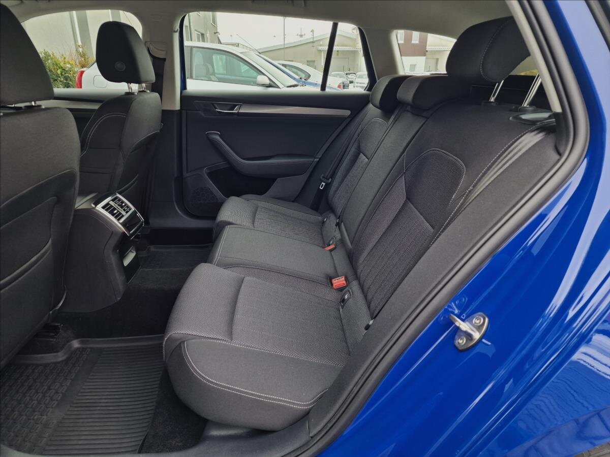 Škoda Superb Kombi 1,5 l 110 kw