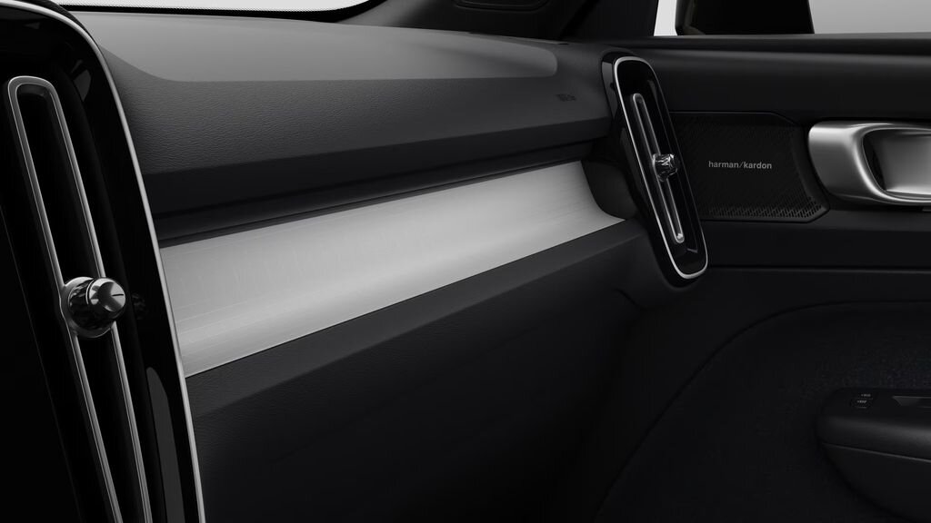 Volvo XC40 SUV / Terénní 2,0 l 120 kw