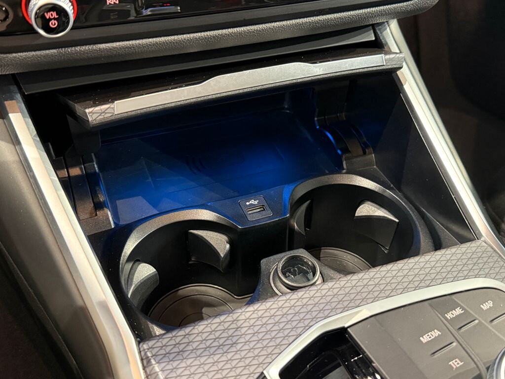 BMW Řada 3 Sedan / Limuzína 2,0 l 140 kw