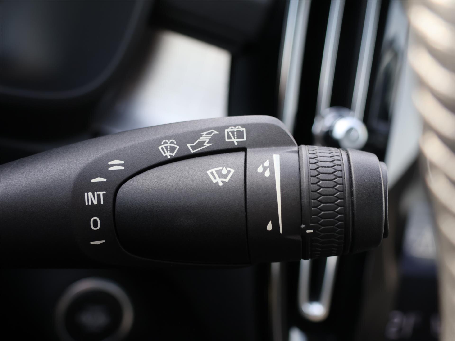 Volvo XC40 SUV / Terénní 2,0 l 140 kw