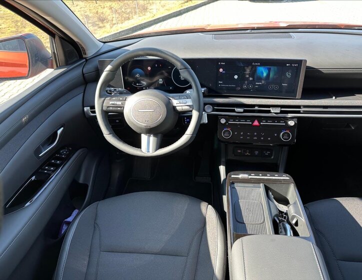 Hyundai Tucson SUV 1,6 l 118 kw