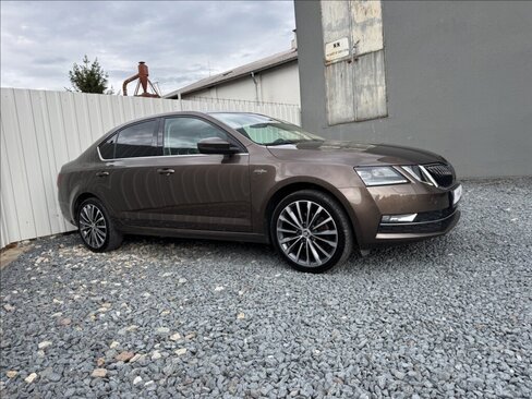 Škoda Octavia Sedan / Limuzína 2,0 l 110 kw