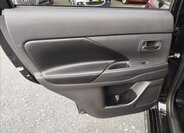 Mitsubishi Outlander SUV 2,3 l 110 kw