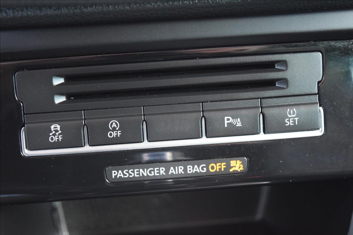 Volkswagen Sharan MPV 2,0 l 103 kw