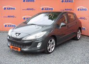 Peugeot 308 Hatchback 1,6 l 103 kw