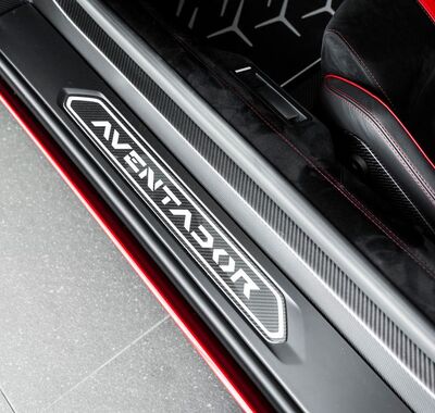 Lamborghini Aventador 27