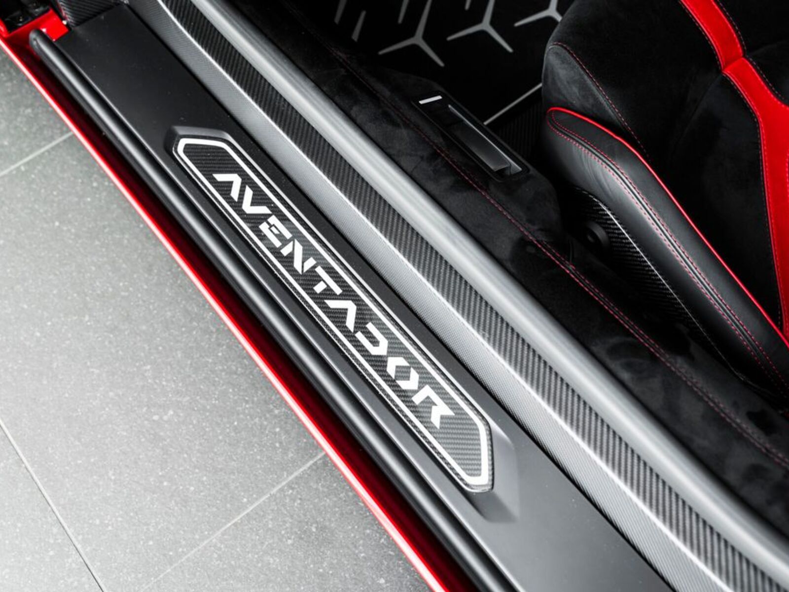 Lamborghini Aventador 27