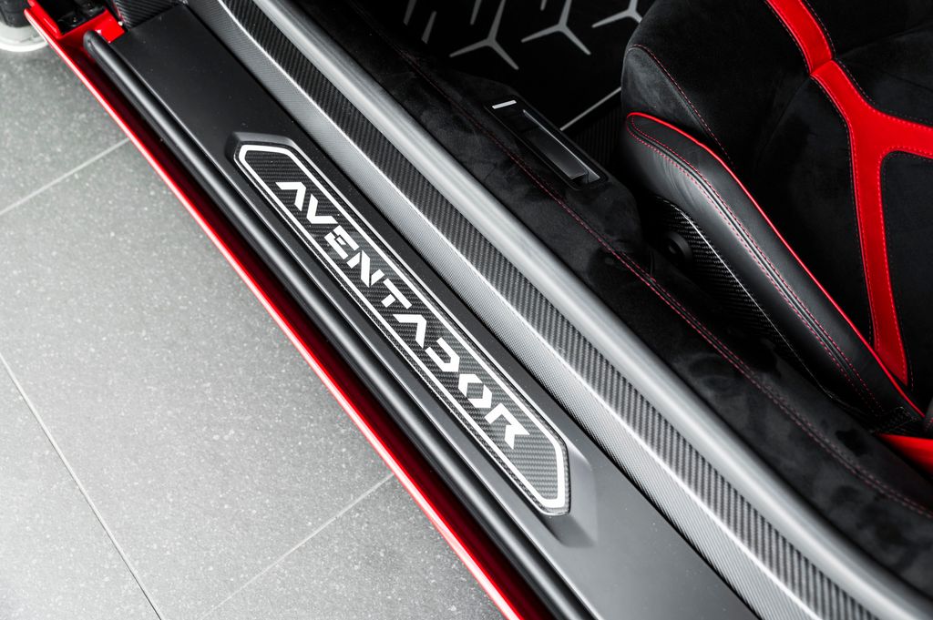 Lamborghini Aventador