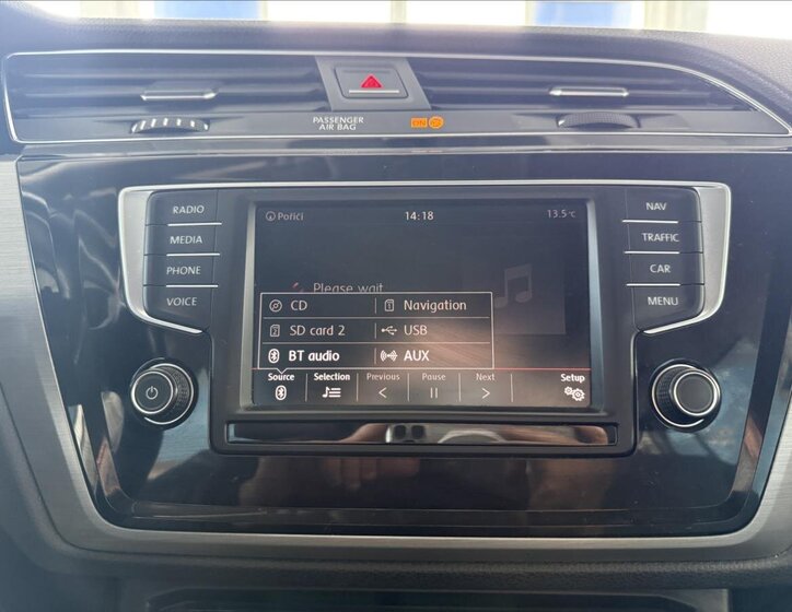 Volkswagen Touran Kombi 1,2 l 81 kw