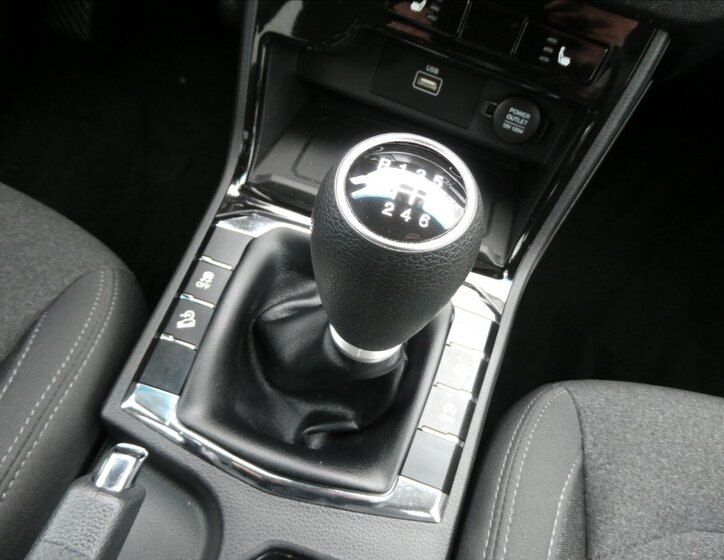 SsangYong Korando SUV / Terénní 1,5 l 120 kw