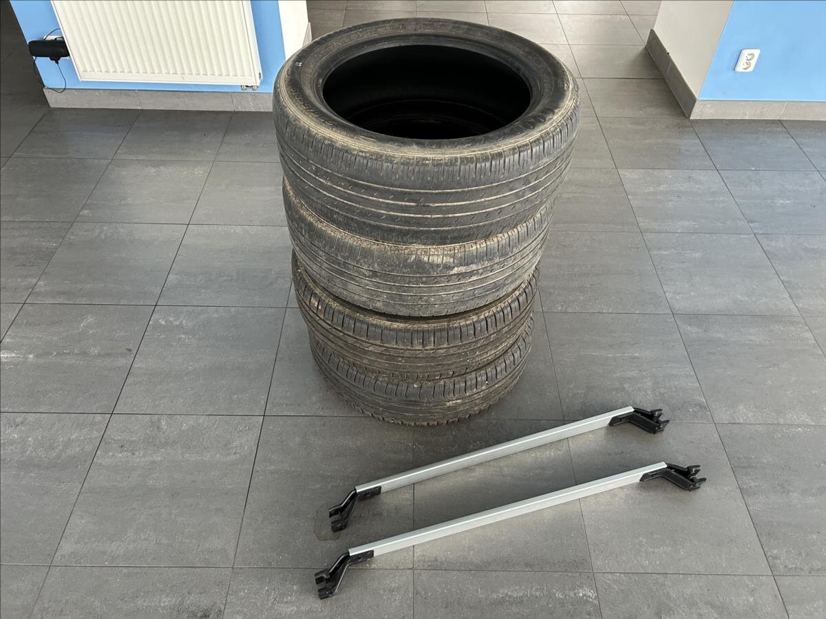 Nissan X-Trail SUV / Terénní 2,0 l 130 kw