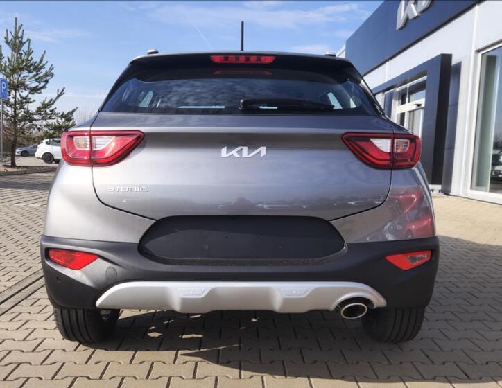 KIA Stonic 4